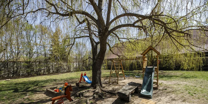 Farma pri Znojme: pobyt s raňajkami alebo polpenziou aj jazdou na koni alebo v koči