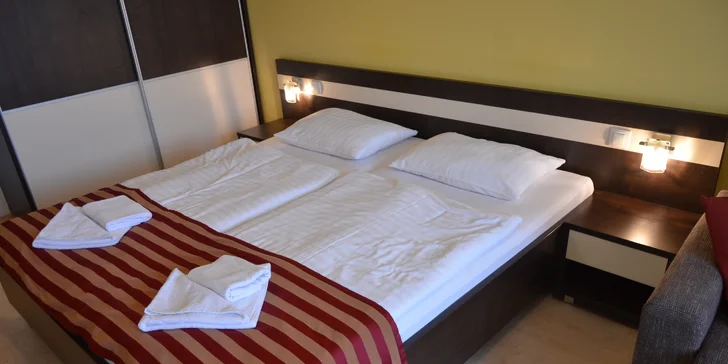 Pobyt vo Vodnom parku Bešeňová s termálnymi bazénmi pre dvoch aj celú rodinu