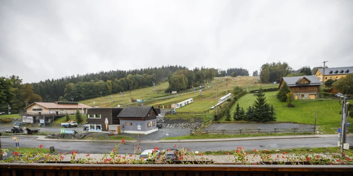 Penzión v Jeseníkoch s polpenziou a bazénom: izby až pre 8 osôb