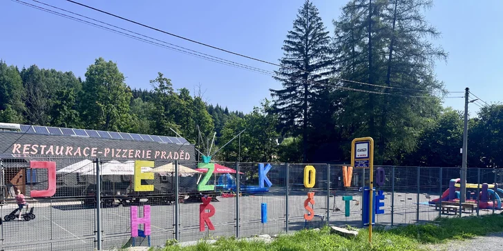 Penzión v Jeseníkoch s polpenziou a bazénom: izby až pre 8 osôb