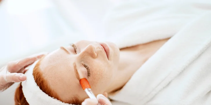 Aplikácia InPrimis gélu: redukcia vrások okolo očí, nosa, úst a čela