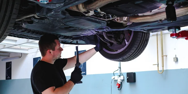 Kompletné prezutie alebo výmena pneumatík aj s vyvážením, kontrolou bŕzd a podvozku