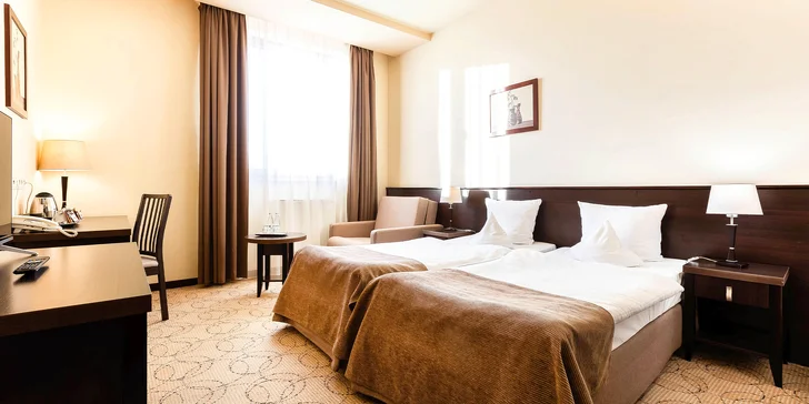 Poľské kúpeľné mesto Kudowa-Zdrój pri českých hraniciach: pobyt s raňajkami alebo polpenziou a wellness