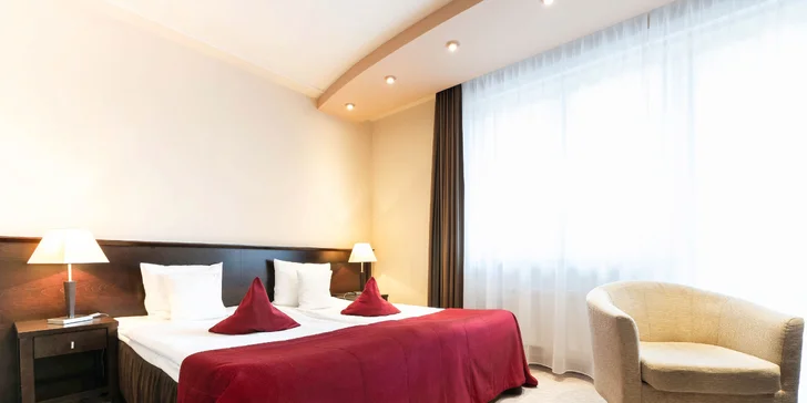 Poľské kúpeľné mesto Kudowa-Zdrój pri českých hraniciach: pobyt s raňajkami alebo polpenziou a wellness