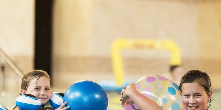 Poľské kúpeľné mesto Kudowa-Zdrój pri českých hraniciach: pobyt s raňajkami alebo polpenziou a wellness