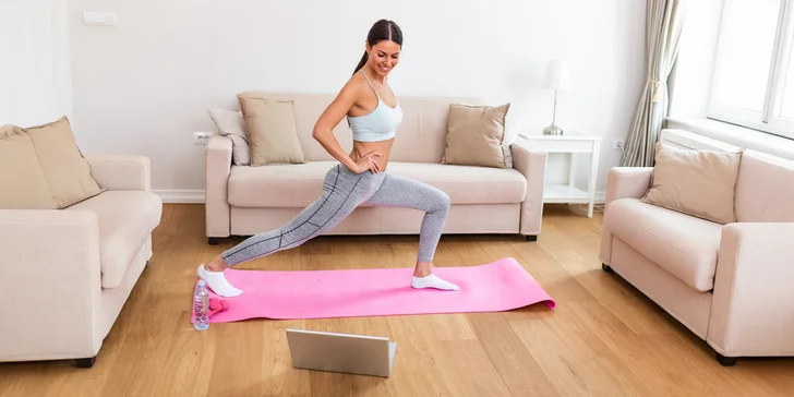 Online kurzy pre zdravší život: Joga pre sebalásku, Pretancujte sa k radosti a Bachata pre začiatočníčky