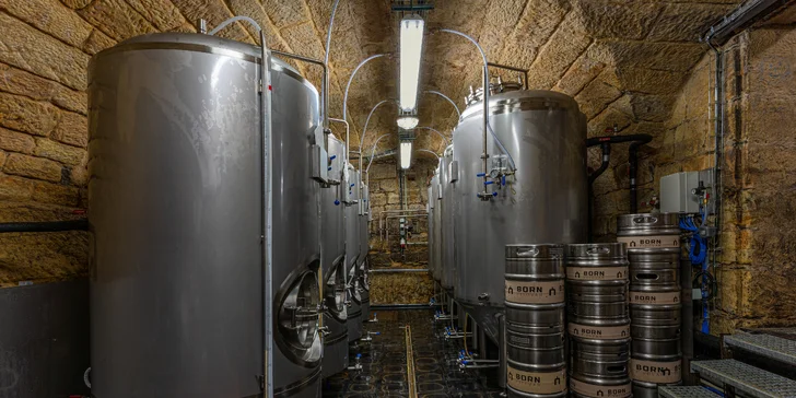 Pobyt v Novom Bore s jedlom aj prehliadkou pivovaru a sklárskeho múzea