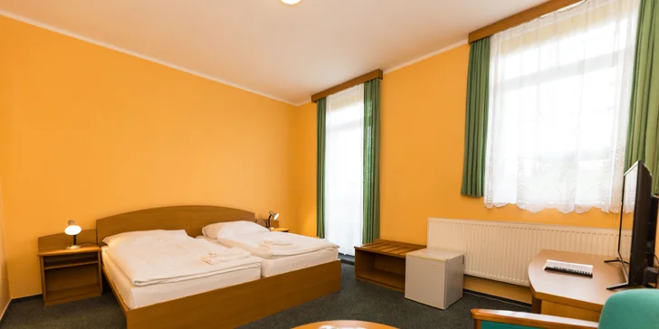 Pobyt v Novom Bore s jedlom aj prehliadkou pivovaru a sklárskeho múzea