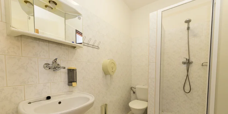 Pobyt v Novom Bore s jedlom aj prehliadkou pivovaru a sklárskeho múzea