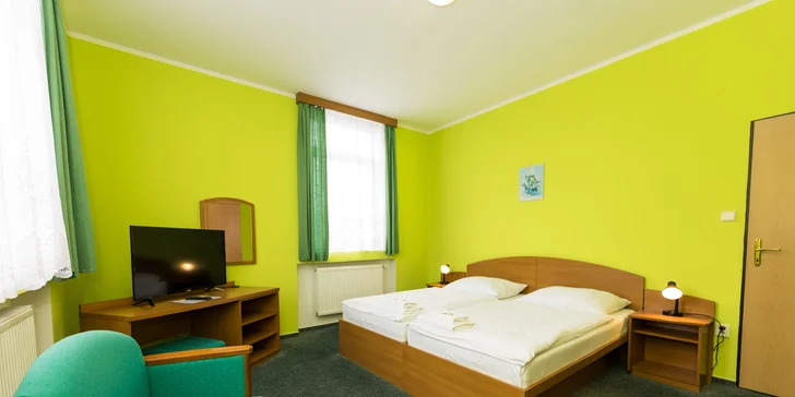 Pobyt v Novom Bore s jedlom aj prehliadkou pivovaru a sklárskeho múzea