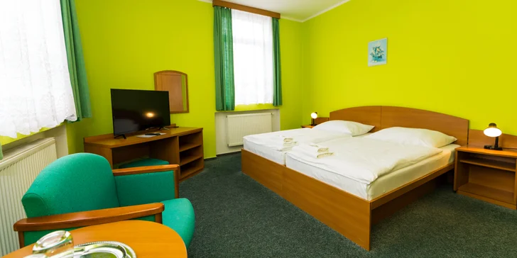 Pobyt v Novom Bore s jedlom aj prehliadkou pivovaru a sklárskeho múzea