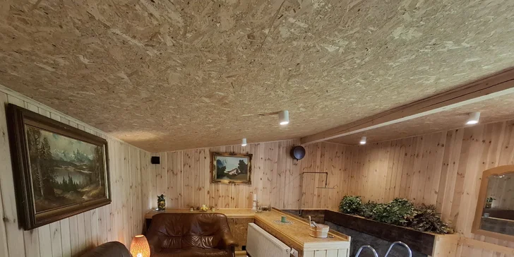 Chatová osada v poľských Krkonošiach: izby až pre 5 osôb s raňajkami, sauna