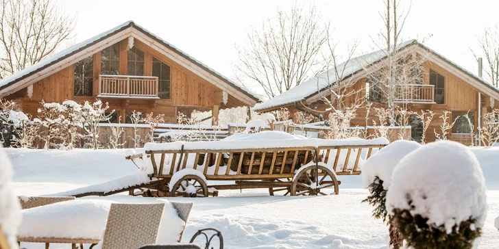 Nemecko pre dvoch aj rodinu: chalet s privátnym aj verejným wellness a raňajky