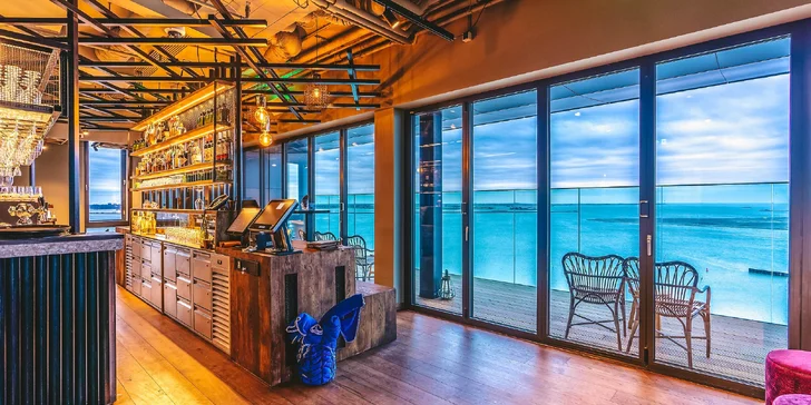 Objavte čarovné uličky Amsterdamu: 4* hotel pri mori s raňajkami alebo polpenziou