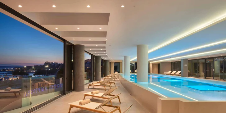 Chorvátsky Split: 4* hotel pri pláži, wellness, raňajky, plná penzia alebo polpenzia