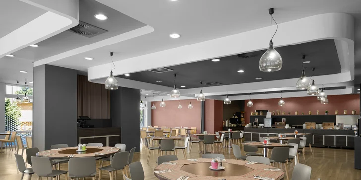 Pobyt v Park Inn**** Budapest: komfortné ubytovanie a bohaté švédske stoly