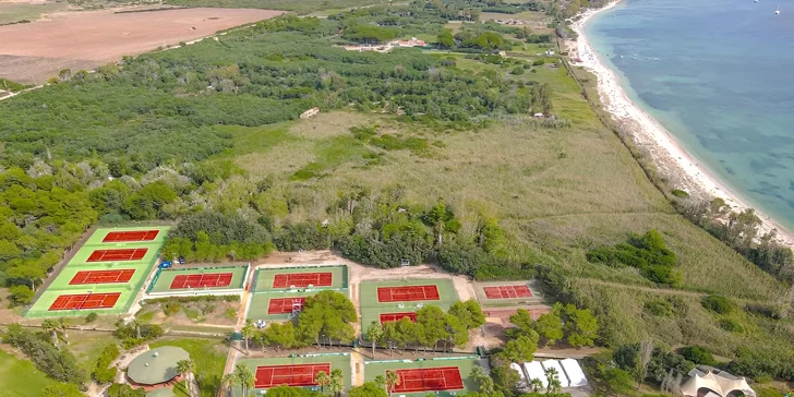 Dovolenka na Sardínii: 4* rodinný hotel pri pláži s all inclusive light, 3 bazény, animácie