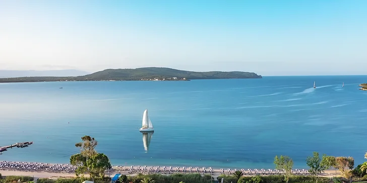 Dovolenka na Sardínii: 4* rodinný hotel pri pláži s all inclusive light, 3 bazény, animácie