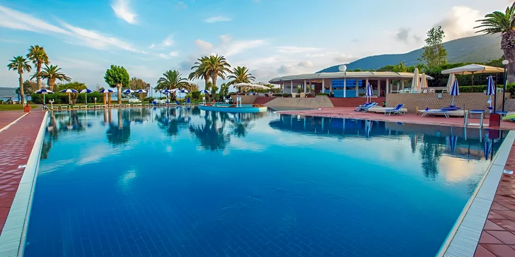 Dovolenka na Sardínii: 4* rodinný hotel pri pláži s all inclusive light, 3 bazény, animácie