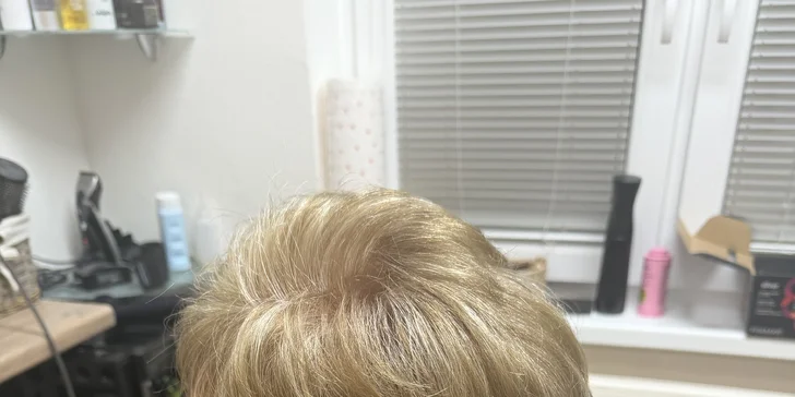 Dámsky strih aj s kaviárovou kúrou alebo melír či balayage