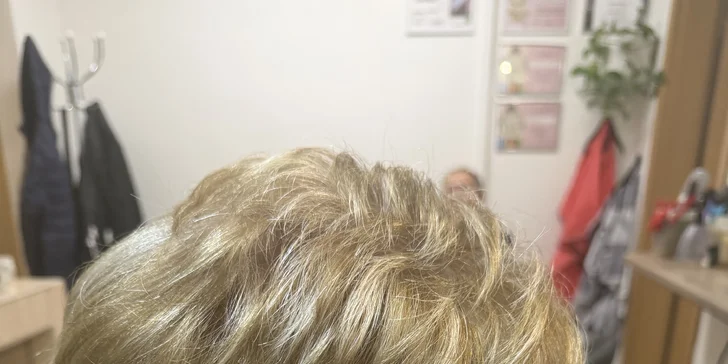 Dámsky strih aj s kaviárovou kúrou alebo melír či balayage