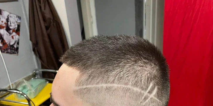 Služby profesionálneho barbera - strihanie alebo kombinovaný balíček s úpravou brady