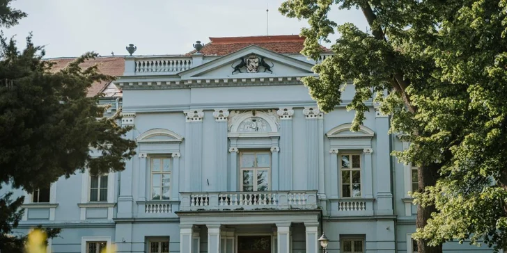 Grófsky pobyt v kaštieli neďaleko Nitry s polpenziou, bowling