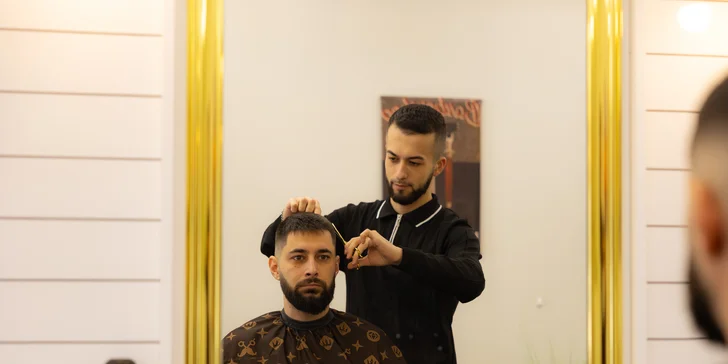 Služby barbera: pánsky strih aj s úpravou brady či masážou hlavy