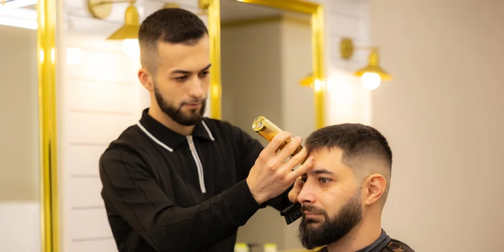Služby barbera: pánsky strih aj s úpravou brady či masážou hlavy