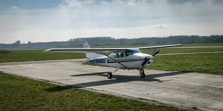 Vyhliadkový let lietadlom Cessna 182 s možnosťou pilotovať