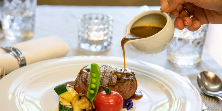 4* relax vo Valašskom Meziříčí: raňajky alebo polpenzia a neobmedzený wellness