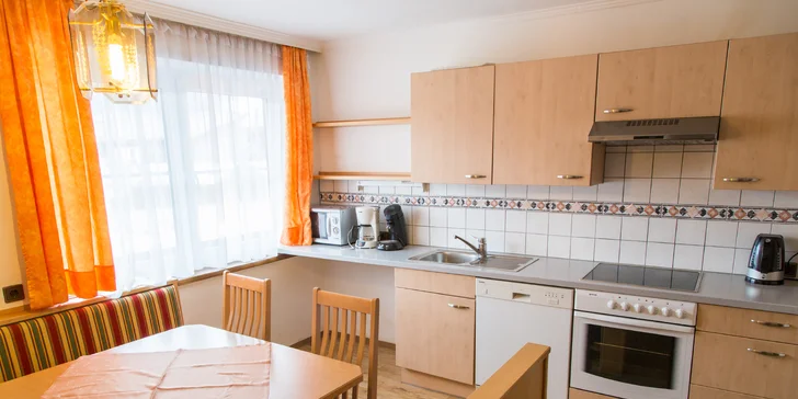 Alpské stredisko Flachau: apartmány so vstupom do wellness, v lete karta výhod