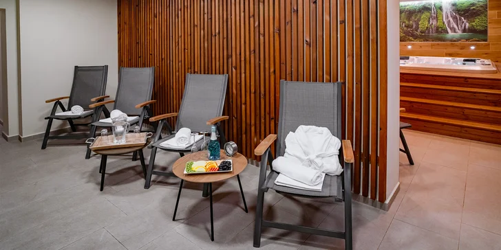 Dovolenka na juhu Čiech: hotel s jedlom, bazénom aj privátnym wellness