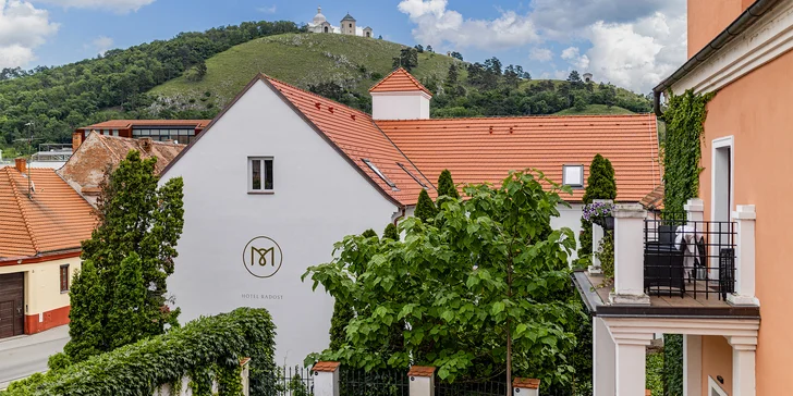 Pobyt v centre Mikulova: raňajky aj 3-chodová večera a návšteva vínnej pivnice