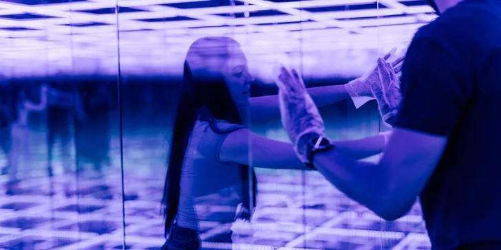 Vstupenky do House of Illusions v Krakove: pre jednotlivcov, rodinu i skupinu až 10 ľudí