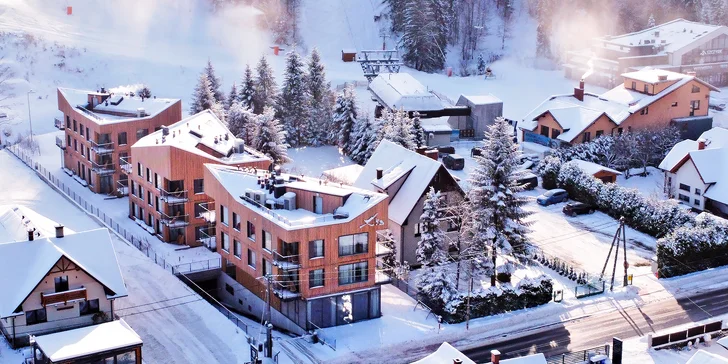 Apartmány priamo pri zjazdovkách Szczyrku: neobmedzený vstup do wellness aj raňajky