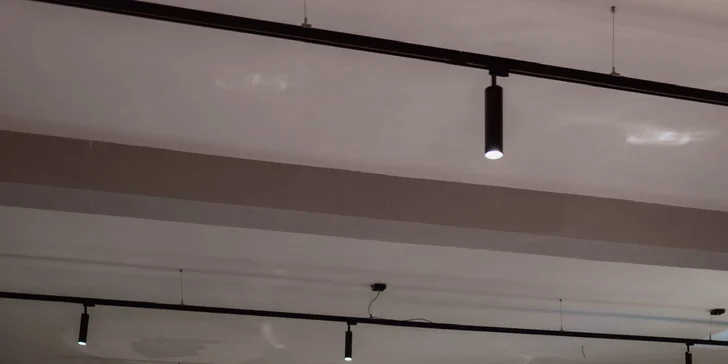 Jazda na profesionálnom pretekárskom simulátore aj prenájom simulátora na večer s priateľmi