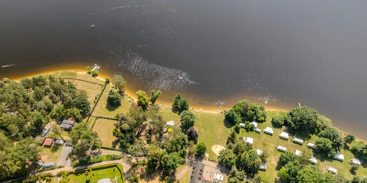 Glamping pri pláži na Slapoch: raňajky aj privátna vírivka a vonkajšia sauna