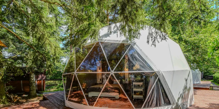 Glamping pri pláži na Slapoch: raňajky aj privátna vírivka a vonkajšia sauna