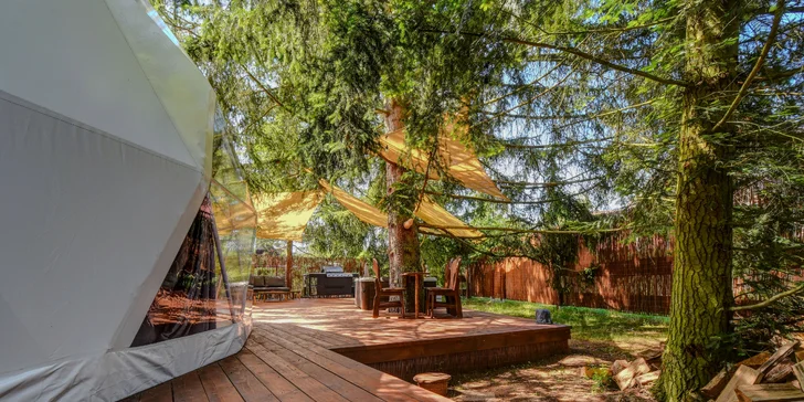 Glamping pri pláži na Slapoch: raňajky aj privátna vírivka a vonkajšia sauna