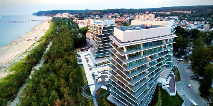 Spa resort pri Balte: raňajky, 5 druhov sáun, vyhriate bazény aj jacuzzi, akcia 2 deti zdarma