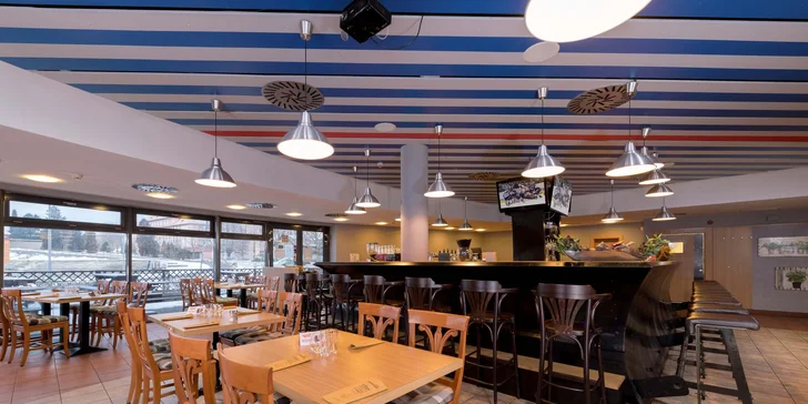 Pobyt v Liberci pre páry aj rodiny: raňajky, využitie Sport Parku a skipasy aj zoologická záhrada