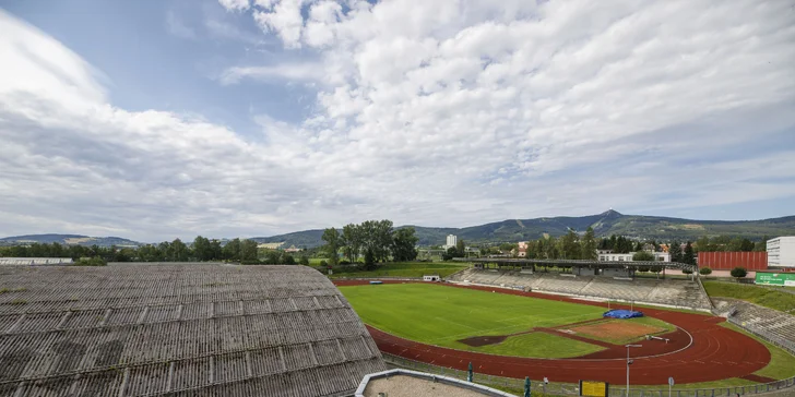 Pobyt v Liberci pre páry aj rodiny: raňajky, využitie Sport Parku a skipasy aj zoologická záhrada