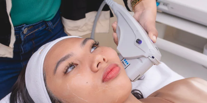 HIFU 12D ošetrenie: spevnená pleť a zvýraznené kontúry tváre