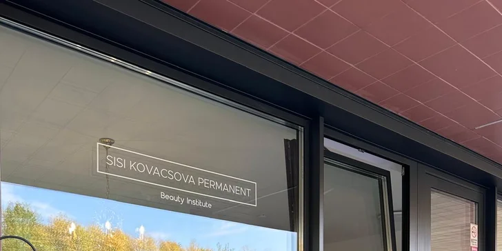 Permanentný make-up: očné linky (tieňované, medziriasové, rovné)