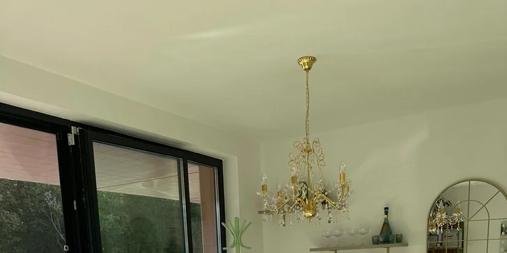 Permanentný make-up: očné linky (tieňované, medziriasové, rovné)