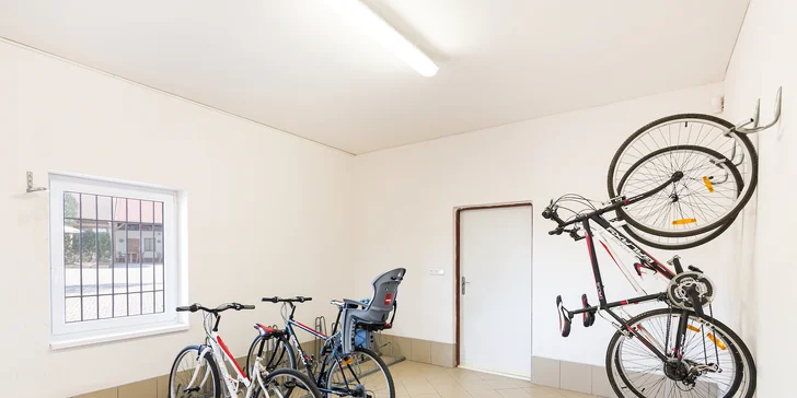 Pobyt na južnej Morave: raňajky, neobmedzená konzumácia sudového vína aj bazén