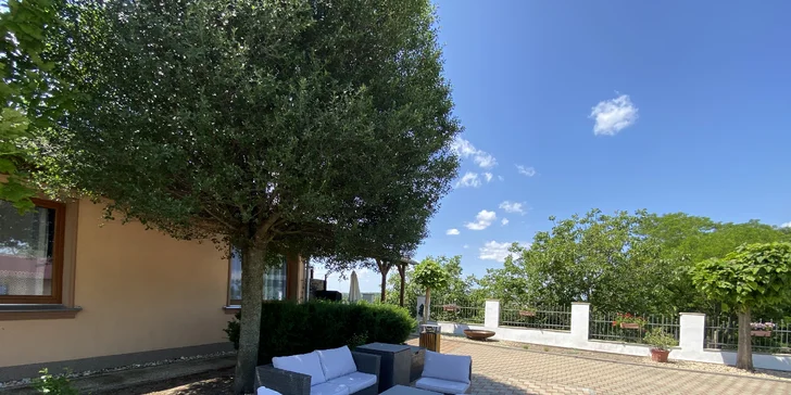 Pobyt na južnej Morave: raňajky, neobmedzená konzumácia sudového vína aj bazén