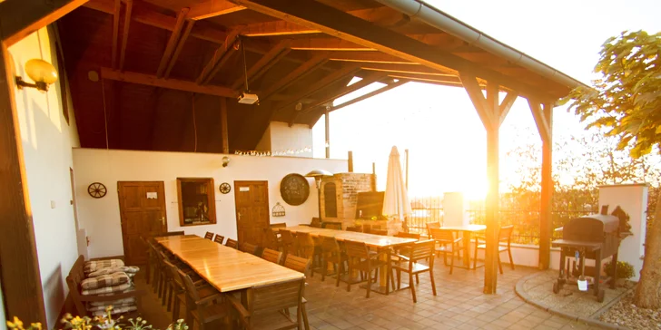 Pobyt na južnej Morave: raňajky, neobmedzená konzumácia sudového vína aj bazén