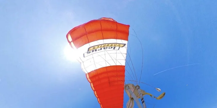 Darčekové poukážky na tandemové zoskoky aj s videozáznamom